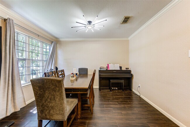 Foto del edificio - 9642 Sugarblossom Ln