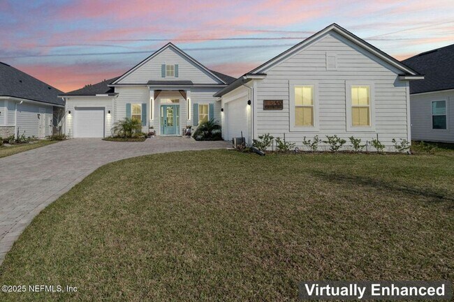 Building Photo - Executive Home in Silver Leaf- Enjoy this ...