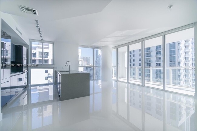Photo - 1080 Brickell Avenue Unit 3406 Apartment