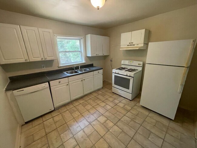 Building Photo - 2778 Browntown Rd NW