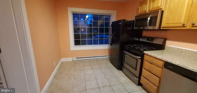 Foto del edificio - 24 N Ambler St