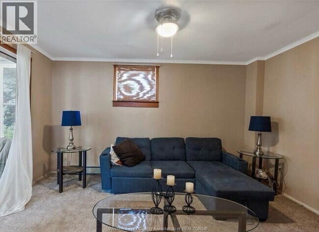 Photo du bâtiment - 209 Inshes Ave