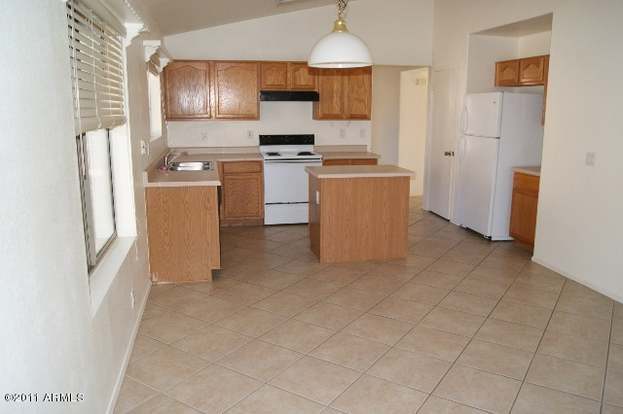 Foto del edificio - 15733 W Smokey Dr