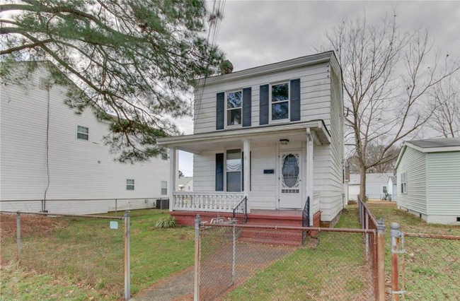Photo - 742 Potomac Ave House