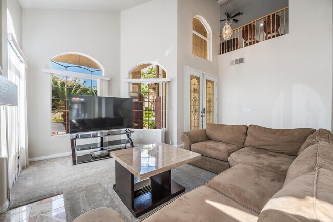 Building Photo - 8971 La Manga Ave