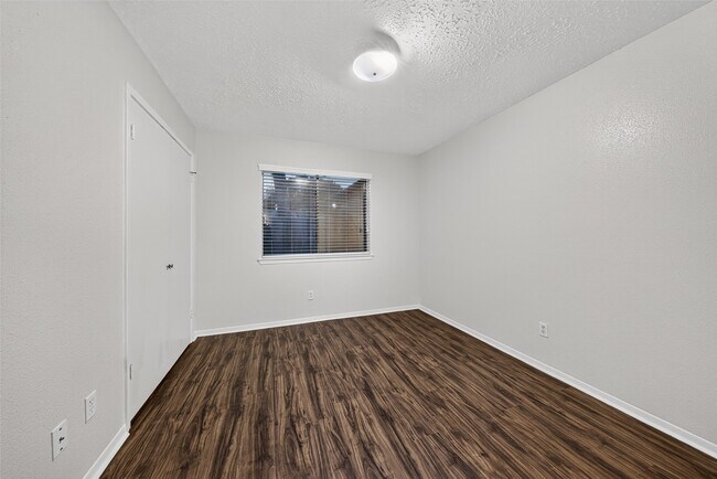 Foto del edificio - 3107 Pecan Point Dr