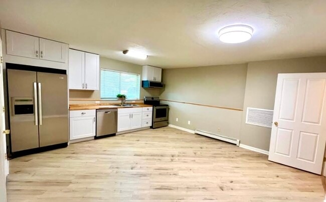 New kitchen cabinets, dishwasher - 303 9th St