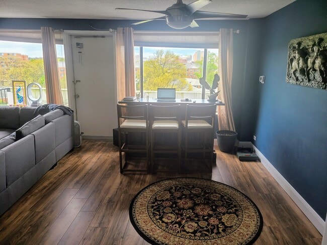 Photo - 4501 Arlington Blvd Apartment