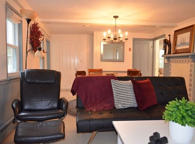 Building Photo - WINTER RENTAL: Captain John Butman House (...