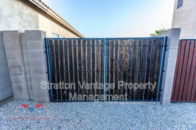 Building Photo - 432 Mountain View Rd