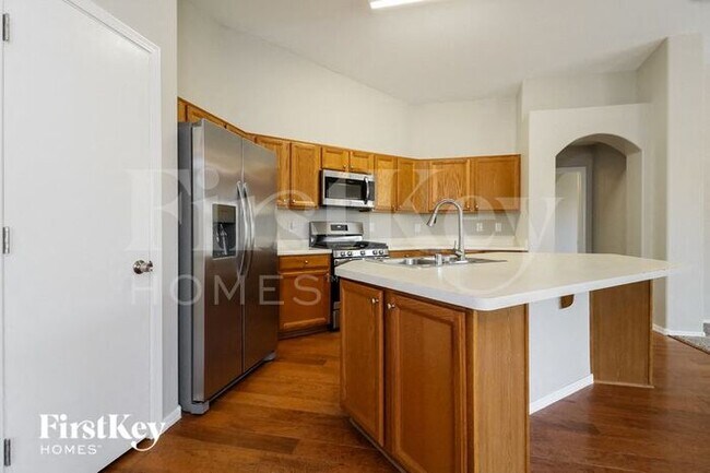 Foto del edificio - 14828 W Riviera Dr