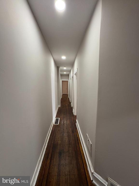 Foto del edificio - 5322 Angora Terrace