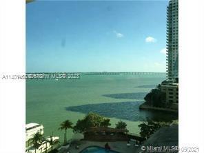 Foto del edificio - 905 Brickell Bay Dr