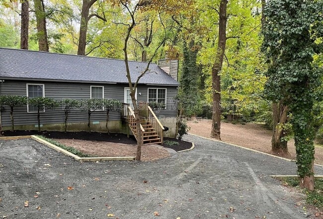 Photo - 1001 W 42nd St House