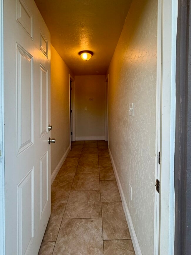 Building Photo - 1437 N San Pablo Ave