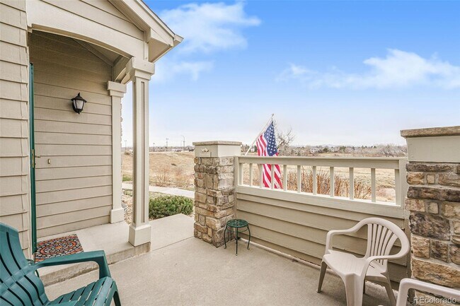 Building Photo - 9457 Crossland Way