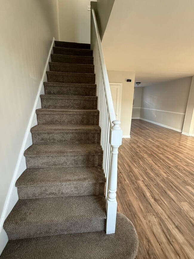 Building Photo - 3-Bedroom Home in Northeast Phila. Available For Rent!