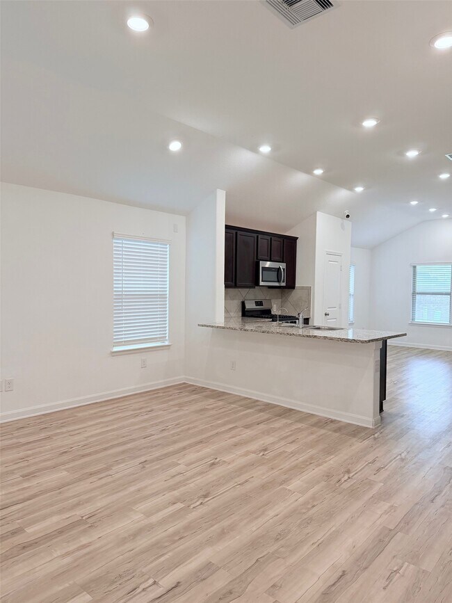 Foto del edificio - 3335 Paddock Landing St