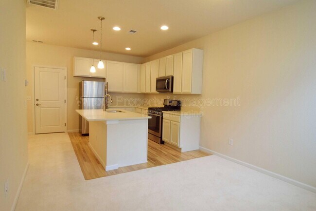 Foto del edificio - 15486 W 64th Ave