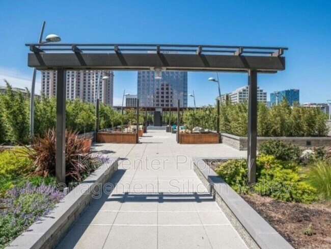 Foto del edificio - 88 E San Fernando St