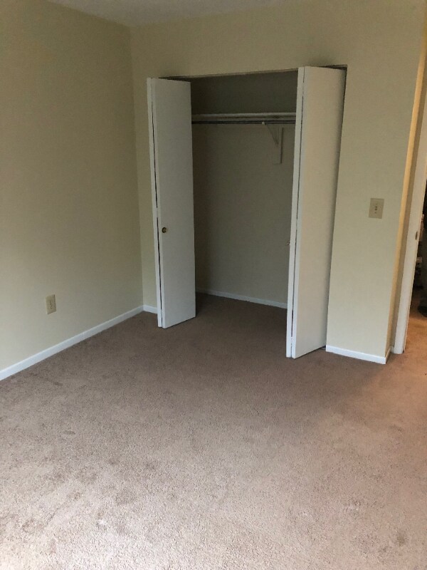 1463 Chesapeake Ave, Columbus, OH 43212 Room for Rent in Columbus, OH
