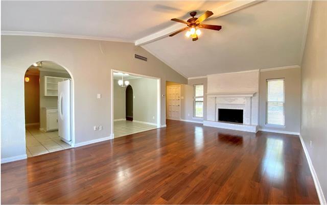 Foto del edificio - 1708 Hendrick Dr