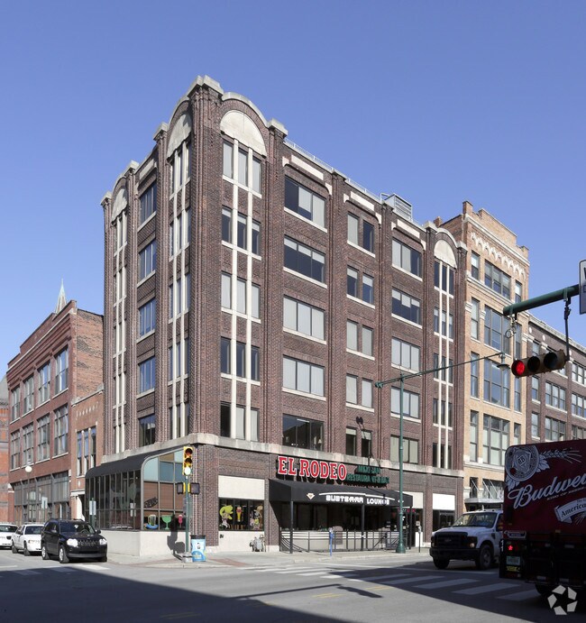 250 S Meridian St Indianapolis, IN 46225 Rentals Indianapolis, IN