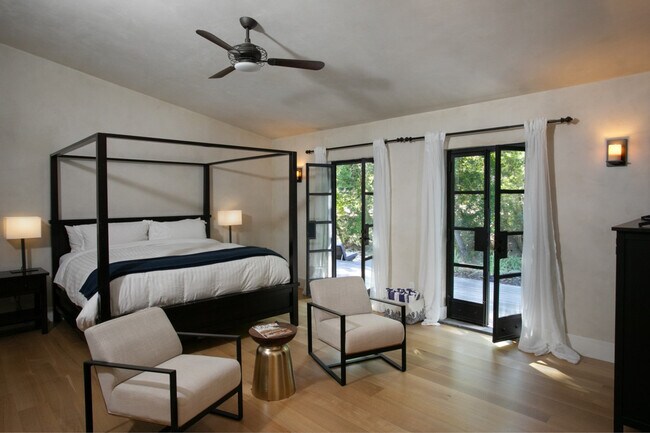 Foto del edificio - 899 Adobe Canyon Rd