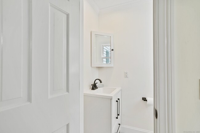 Foto del edificio - 50 Harrison Ave