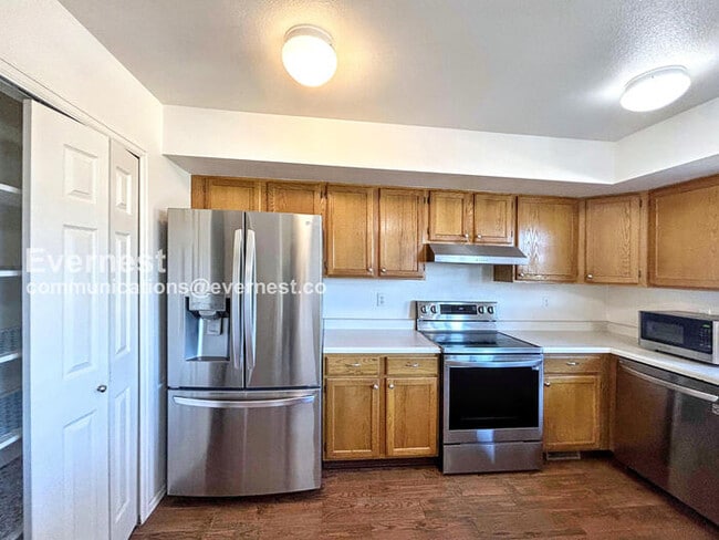 Foto del edificio - 3939 Smoke Tree Dr