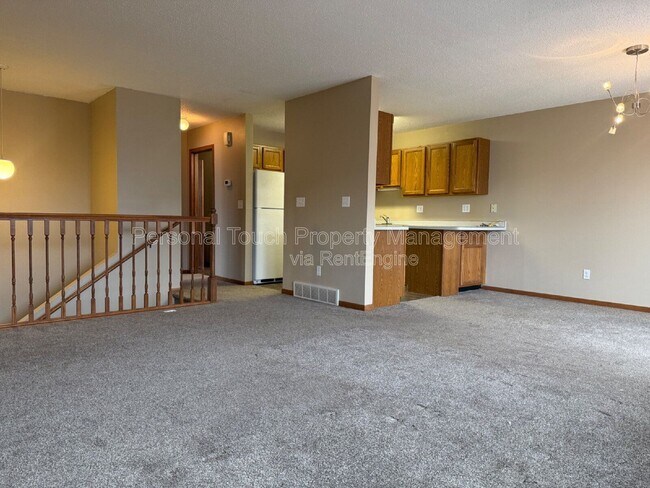 Foto del edificio - 2733-33 1/2 Avenue S