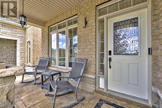 Building Photo - 11 Maybeck Dr