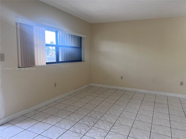Foto del edificio - 13331 SW 17th Ln
