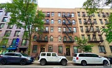 Building Photo - 312 E 91st St