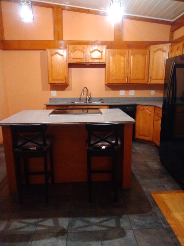 Primary Photo - 135 Poland Rd