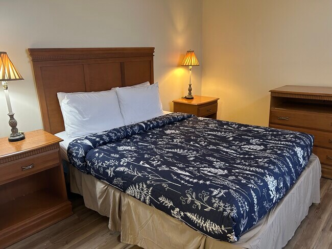 Cama tamaño queen - 2309 Oak St