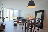 Foto principal - 218 W Hill St