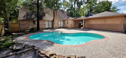 Building Photo - 3247 Little Bear Dr