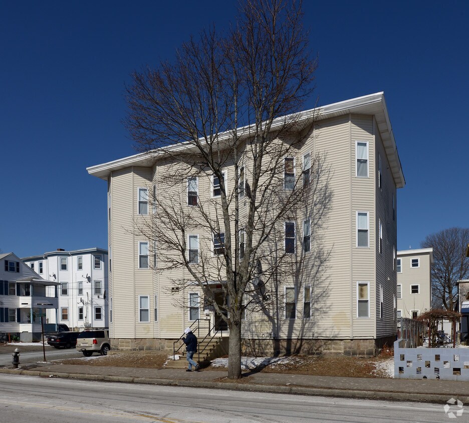 Foto del edificio - 21 Forest Ave