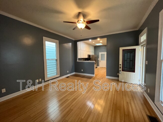 Foto del edificio - 922 Olive St