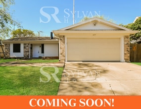 Building Photo - 3217 Ridgedale St