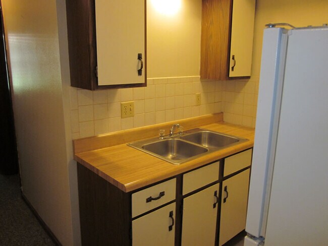 Foto del edificio - 606 W Healey St