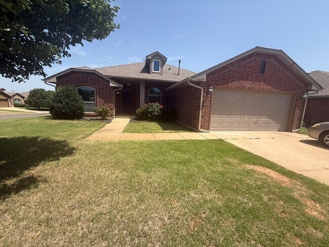 Photo - 11309 NW 99th St (Yukon, OK) House