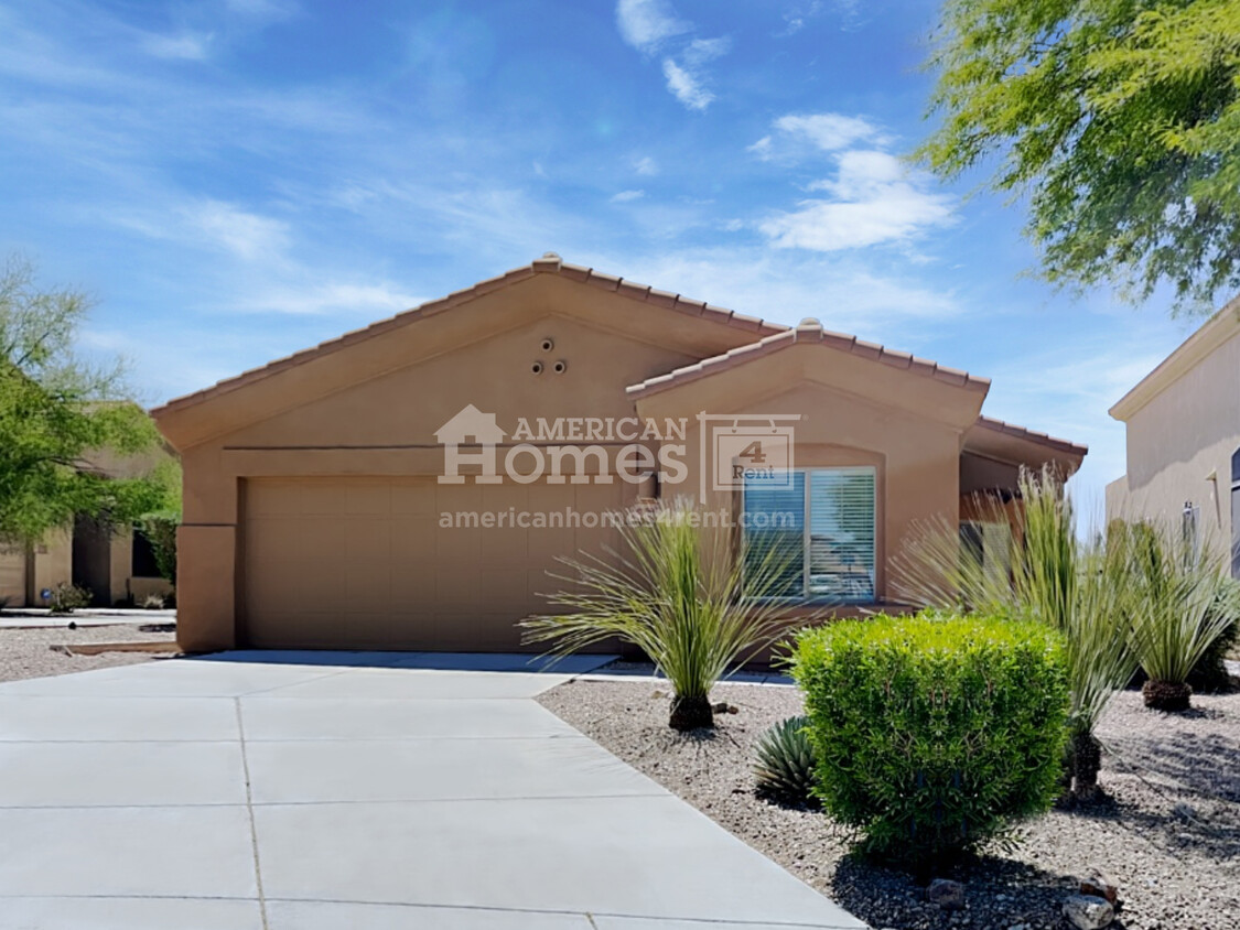 Foto principal - 10483 E Rita Ranch Crossing Circle