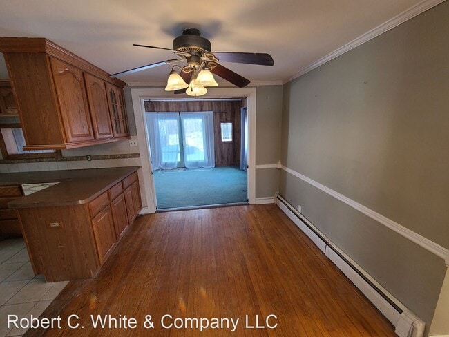 Building Photo - 4 br, 2 bath House - 273 South Road