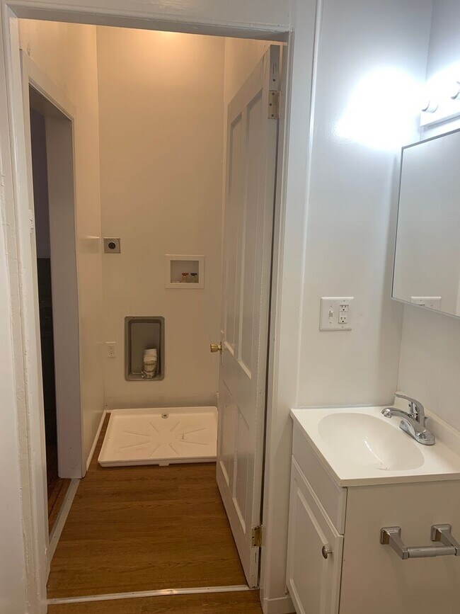 Foto del edificio - Available Now! York City SD