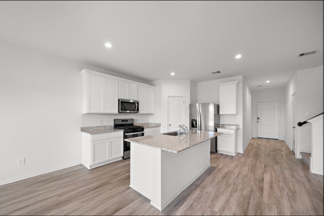 Building Photo - 31510 Chippenham Colony Ct