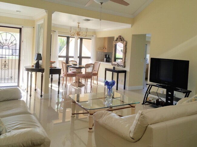 Foto del edificio - 116 Waterview Dr