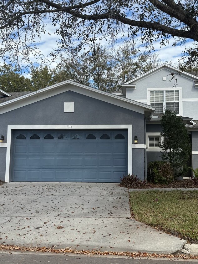 Foto principal - 3/2.5 townhome in Sanford! AVAILABLE MARCH...