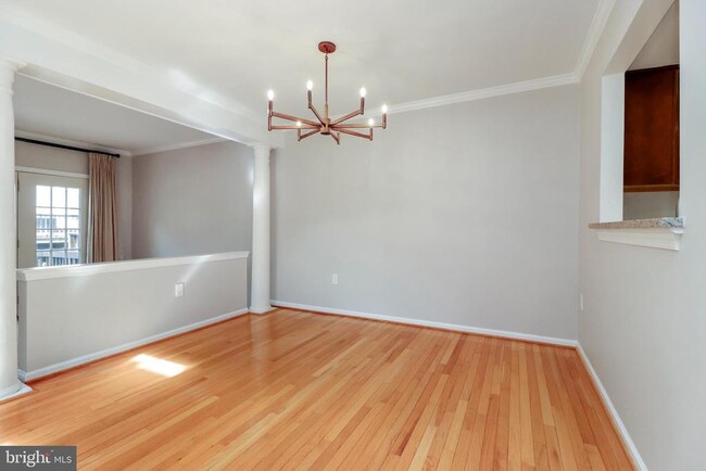 Foto del edificio - 3860 Inverness Rd